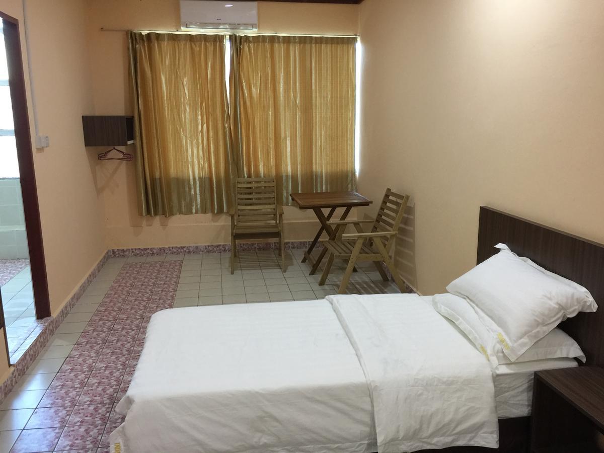 Indah Inn 타와우 외부 사진